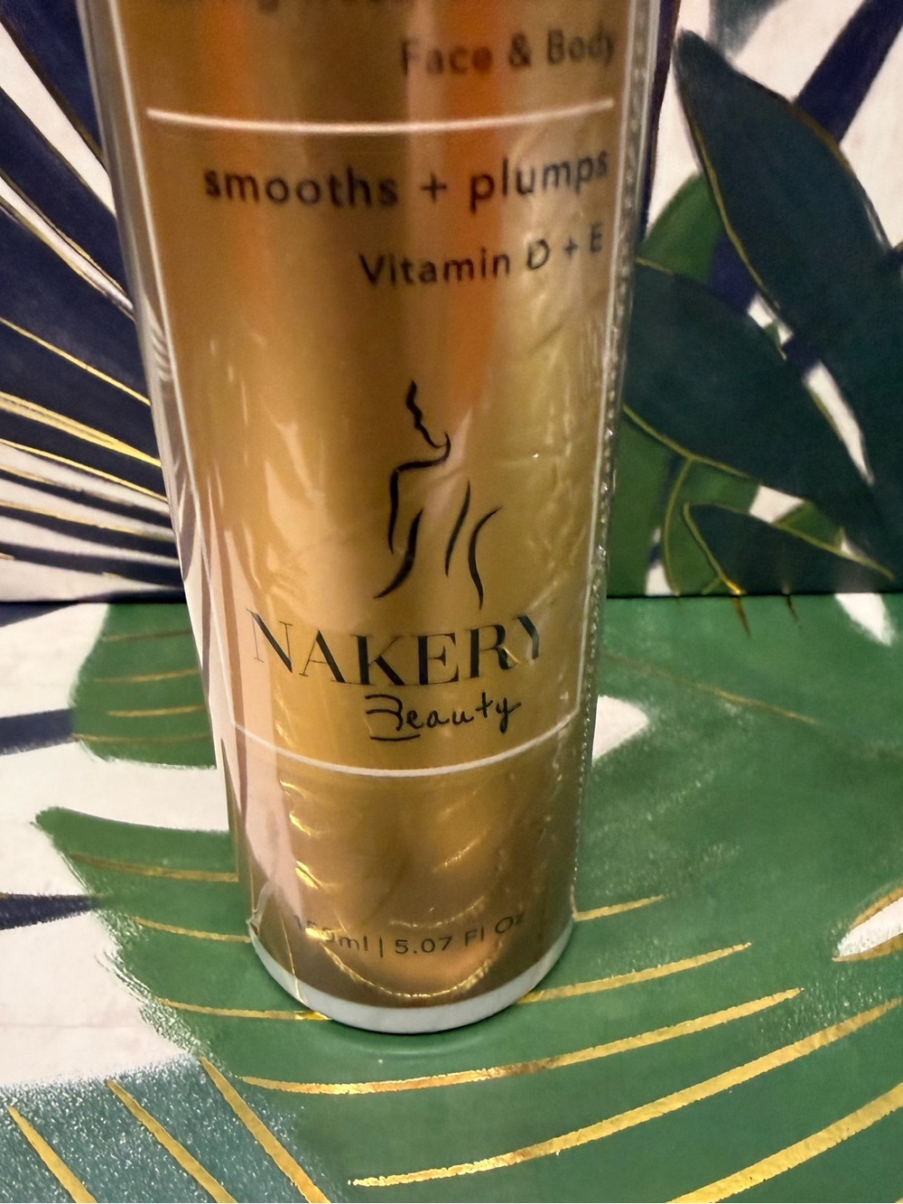Nakery Beauty Multi-Vitamin Tanning Treatment Serum Face Body 5oz - Picture 2 of 5